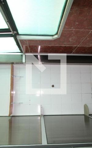 Casa à venda com 213m², 4 quartos e 3 vagasSalão (2º pavimento) - interior da cabine para banho