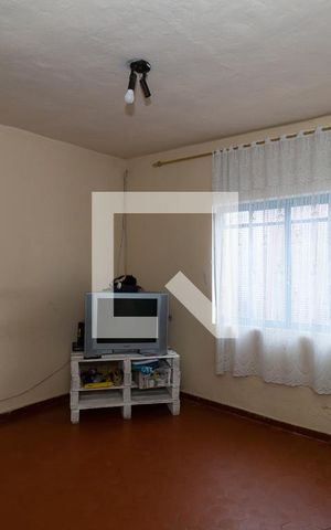 Casa à venda com 250m², 2 quartos e 1 vagaSala