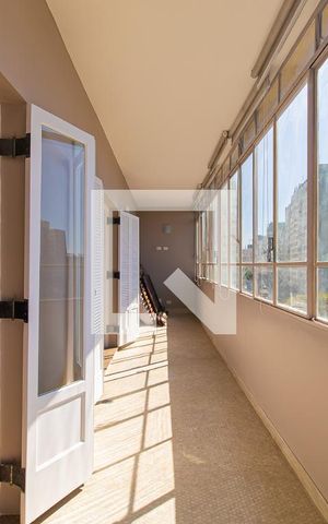 Apartamento à venda com 215m², 4 quartos e 2 vagas Apartamento à venda com 215m², 4 quartos e 2 vagasVaranda da Sala