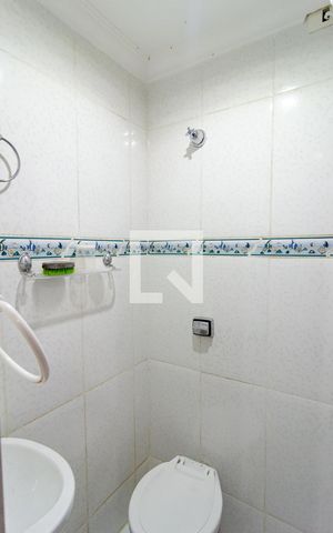 Studio à venda com 23m², 1 quarto e sem vaga Studio à venda com 23m², 1 quarto e sem vagaBanheiro Social