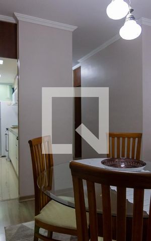 Apartamento à venda com 72m², 2 quartos e 1 vaga Apartamento à venda com 72m², 2 quartos e 1 vagaSala