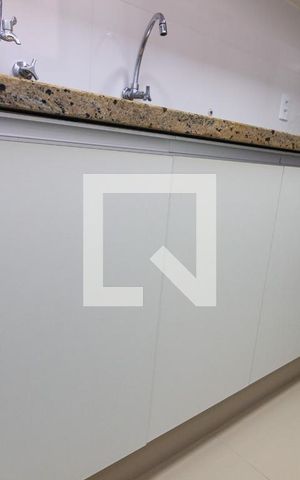 Apartamento à venda com 72m², 2 quartos e 1 vaga Apartamento à venda com 72m², 2 quartos e 1 vagaCozinha