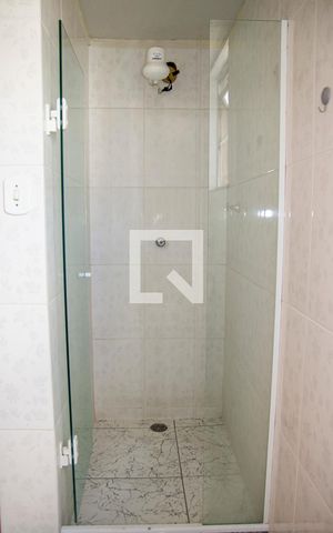 Apartamento para alugar com 80m², 2 quartos e 1 vaga Apartamento para alugar com 80m², 2 quartos e 1 vagaBanheiro