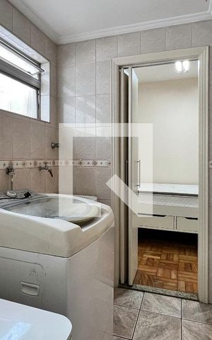 Apartamento à venda com 72m², 2 quartos e 1 vaga Apartamento à venda com 72m², 2 quartos e 1 vagaÁrea de Serviço