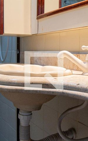 Apartamento para alugar com 78m², 3 quartos e 1 vaga Apartamento para alugar com 78m², 3 quartos e 1 vagaBanheiro