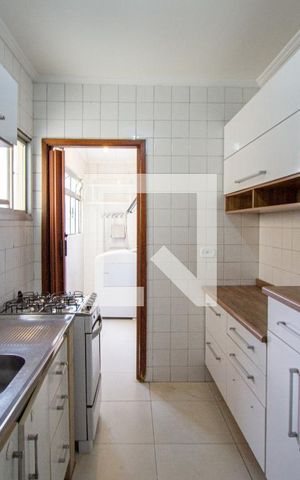 Apartamento para alugar com 78m², 3 quartos e 1 vaga Apartamento para alugar com 78m², 3 quartos e 1 vagaCozinha