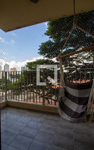 Apartamento para alugar com 78m², 3 quartos e 1 vaga Apartamento para alugar com 78m², 3 quartos e 1 vagaVaranda