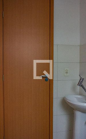 Apartamento à venda com 46m², 2 quartos e 1 vaga Apartamento à venda com 46m², 2 quartos e 1 vagaBanheiro