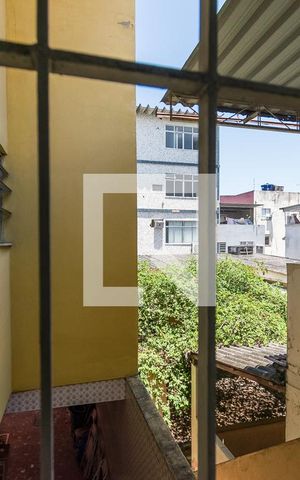 Casa à venda com 365m², 5 quartos e 4 vagas Casa à venda com 365m², 5 quartos e 4 vagasVista do Quarto 4