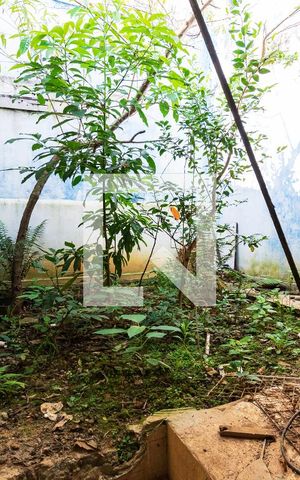 Casa à venda com 160m², 3 quartos e 1 vaga Casa à venda com 160m², 3 quartos e 1 vagaQuintal