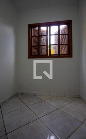 Casa para alugar com 42m², 2 quartos e sem vagaQuarto 02