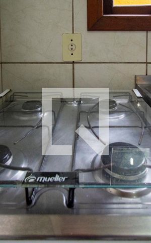 Casa para alugar com 42m², 2 quartos e sem vagaCozinha- fogão