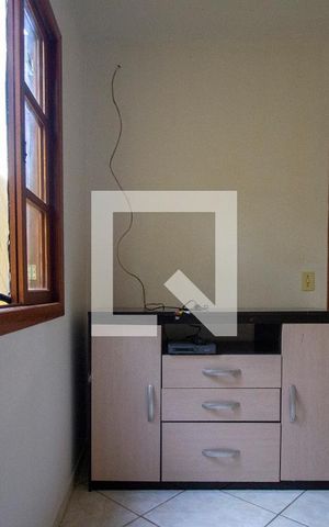 Casa para alugar com 42m², 2 quartos e sem vagaQuarto 01