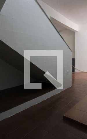 Casa à venda com 415m², 6 quartos e 2 vagasÁrea de Serviço