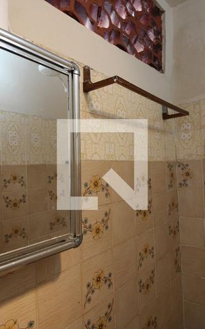 Casa à venda com 415m², 6 quartos e 2 vagasDetalhe do Banheiro 2