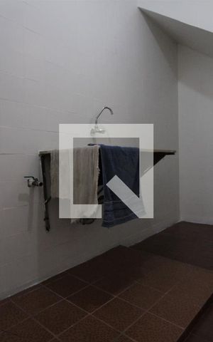 Casa à venda com 415m², 6 quartos e 2 vagasÁrea de Serviço