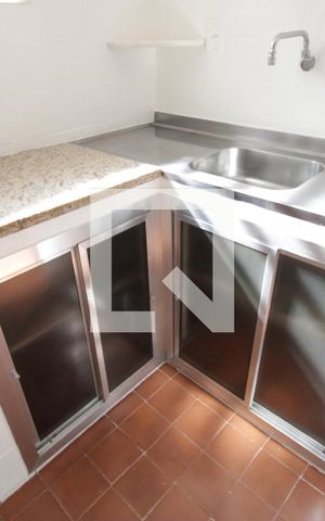Casa à venda com 415m², 6 quartos e 2 vagasCozinha