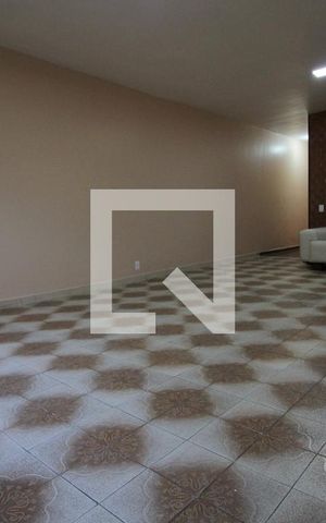 Casa à venda com 415m², 6 quartos e 2 vagasSala