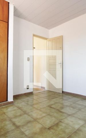 Casa à venda com 415m², 6 quartos e 2 vagasQuarto 3