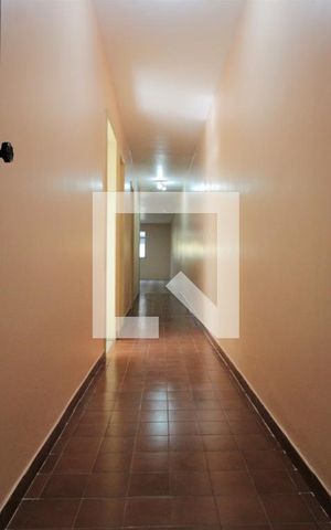 Casa à venda com 415m², 6 quartos e 2 vagasCorredor Sala
