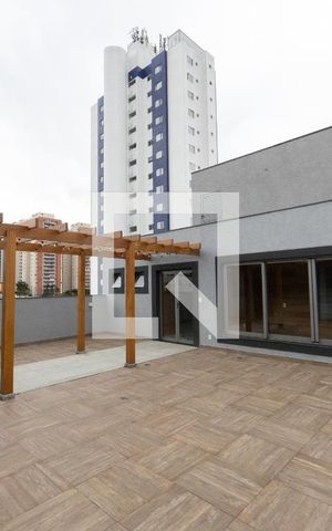 Apartamento à venda com 24m², 1 quarto e sem vaga Apartamento à venda com 24m², 1 quarto e sem vagaTerraço