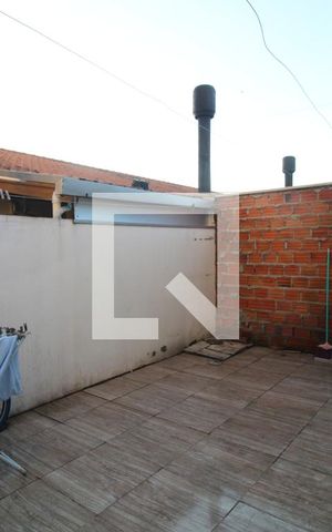 Casa de condomínio à venda com 75m², 3 quartos e 2 vagasPátio dos Fundos