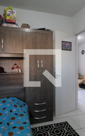 Casa de condomínio à venda com 75m², 3 quartos e 2 vagasQuarto 2