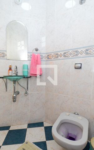 Casa à venda com 592m², 3 quartos e 5 vagasLavabo