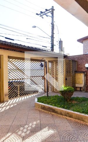 Casa à venda com 592m², 3 quartos e 5 vagasÁrea de Entrada 