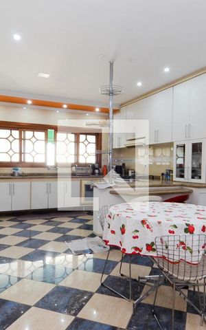 Casa à venda com 592m², 3 quartos e 5 vagasCozinha