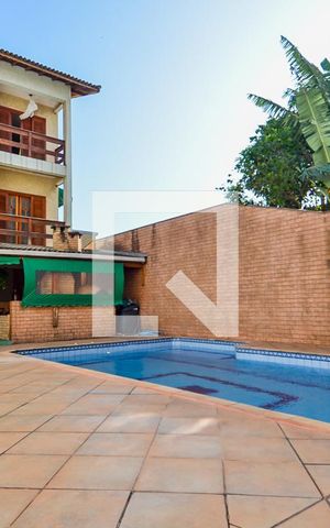 Casa à venda com 592m², 3 quartos e 5 vagasÁrea de Lazer - Piscina