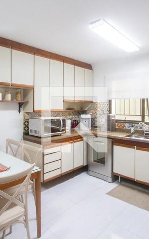 Apartamento à venda com 175m², 4 quartos e 3 vagasCozinha