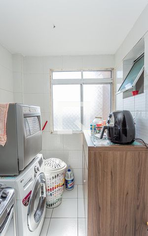 Apartamento à venda com 70m², 3 quartos e 1 vaga Apartamento à venda com 70m², 3 quartos e 1 vagaÁrea de Serviço
