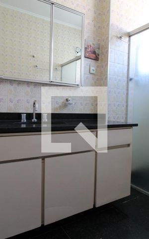 Casa à venda com 150m², 3 quartos e 3 vagasBanheiro comum