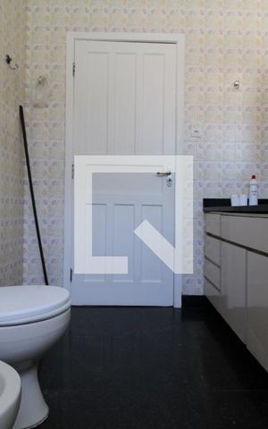Casa à venda com 150m², 3 quartos e 3 vagasBanheiro comum