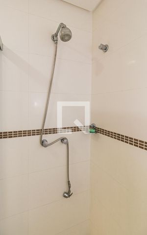 Casa para alugar com 300m², 3 quartos e 5 vagasBanheiro da Suíte 3