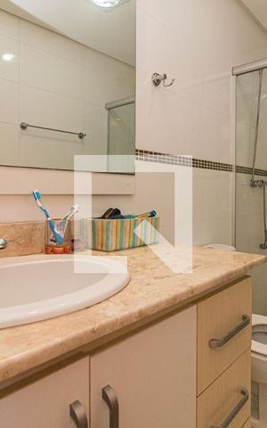 Casa para alugar com 300m², 3 quartos e 5 vagasBanheiro da Suíte 3