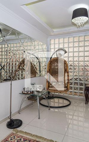 Casa para alugar com 300m², 3 quartos e 5 vagasSala