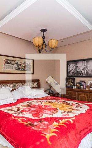 Casa para alugar com 300m², 3 quartos e 5 vagasSuite 1
