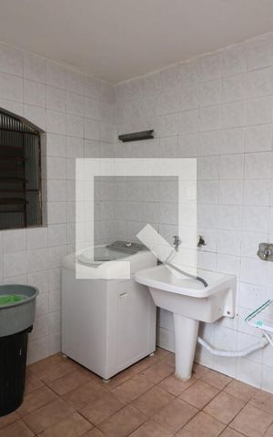 Casa à venda com 103m², 3 quartos e 2 vagasÁrea de Serviço