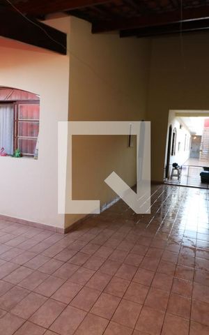 Casa à venda com 103m², 3 quartos e 2 vagasGaragem