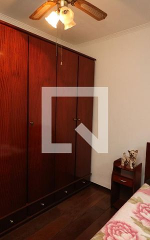 Casa à venda com 103m², 3 quartos e 2 vagasQuarto 1