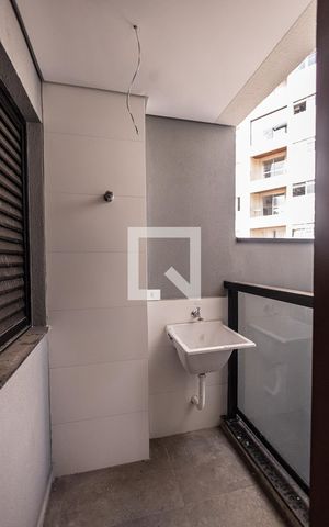 Apartamento à venda com 38m², 2 quartos e 1 vaga Apartamento à venda com 38m², 2 quartos e 1 vagaÁrea de Serviço