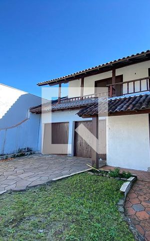 Casa à venda com 429m², 3 quartos e 2 vagasFachada