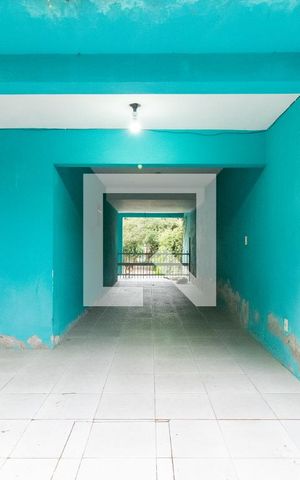 Casa à venda com 250m², 3 quartos e 3 vagas Casa à venda com 250m², 3 quartos e 3 vagasGaragem