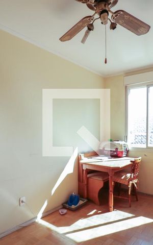 Apartamento à venda com 103m², 4 quartos e sem vaga Apartamento à venda com 103m², 4 quartos e sem vagaSala