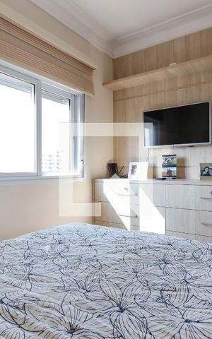 Apartamento à venda com 92m², 2 quartos e 3 vagas Apartamento à venda com 92m², 2 quartos e 3 vagasSuíte