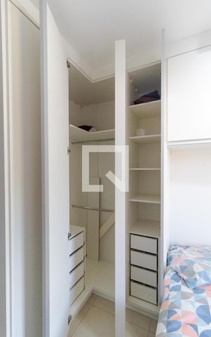 Apartamento à venda com 68m², 2 quartos e 1 vagaQuarto 01 - Armário
