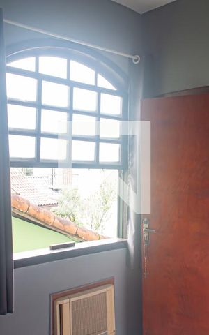 Casa à venda com 344m², 4 quartos e 3 vagas Casa à venda com 344m², 4 quartos e 3 vagasQuarto 2 Suite Dependencia