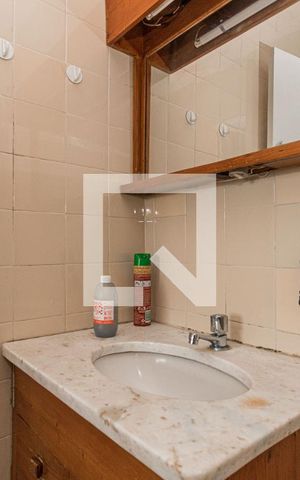 Apartamento à venda com 48m², 1 quarto e sem vagaBanheiro